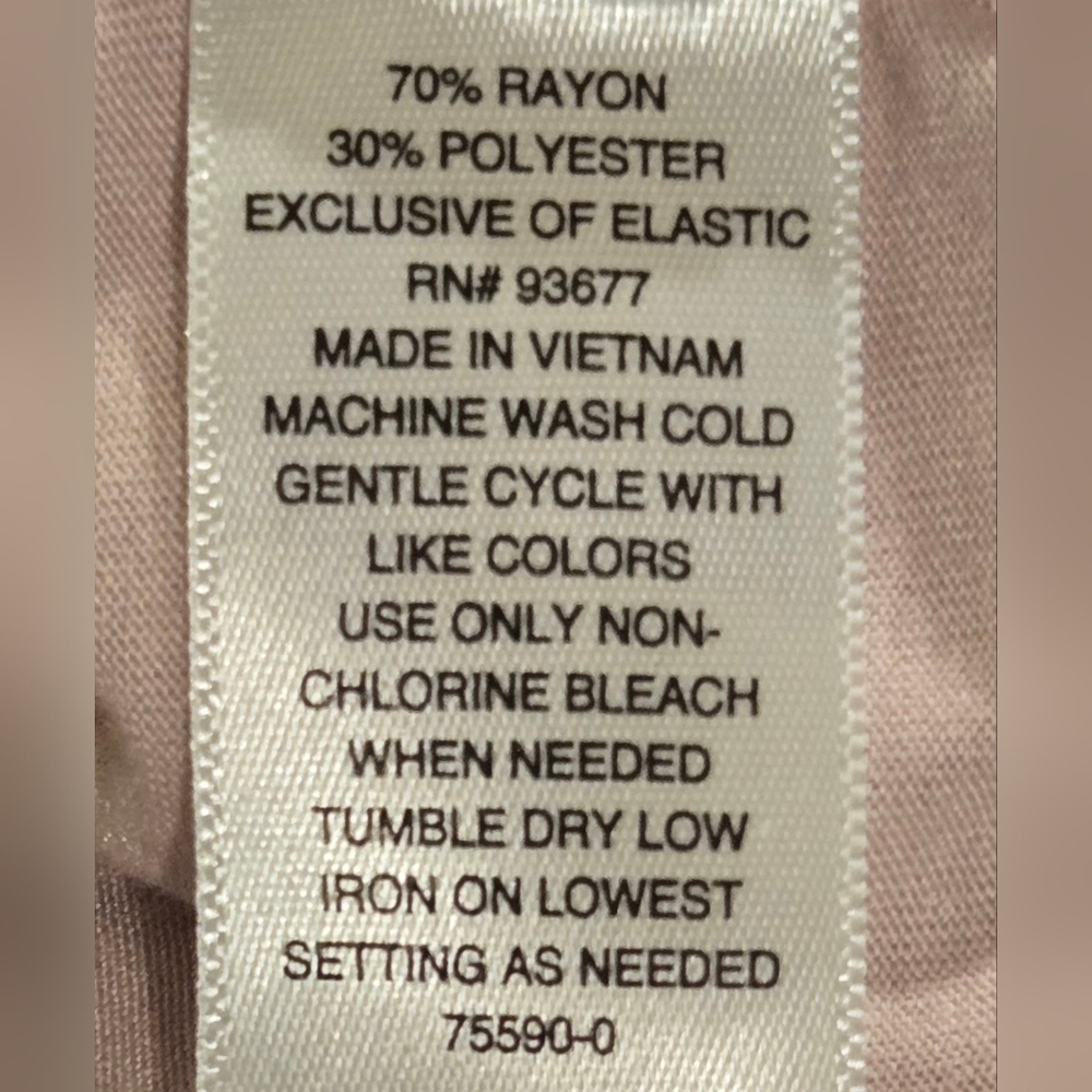NWOT ANA Pink Patterned Top - Picture 8 of 8